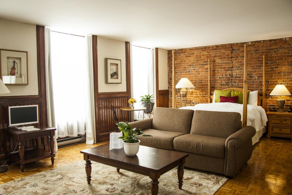Auberge De La Place Royale Montréal Buitenkant foto