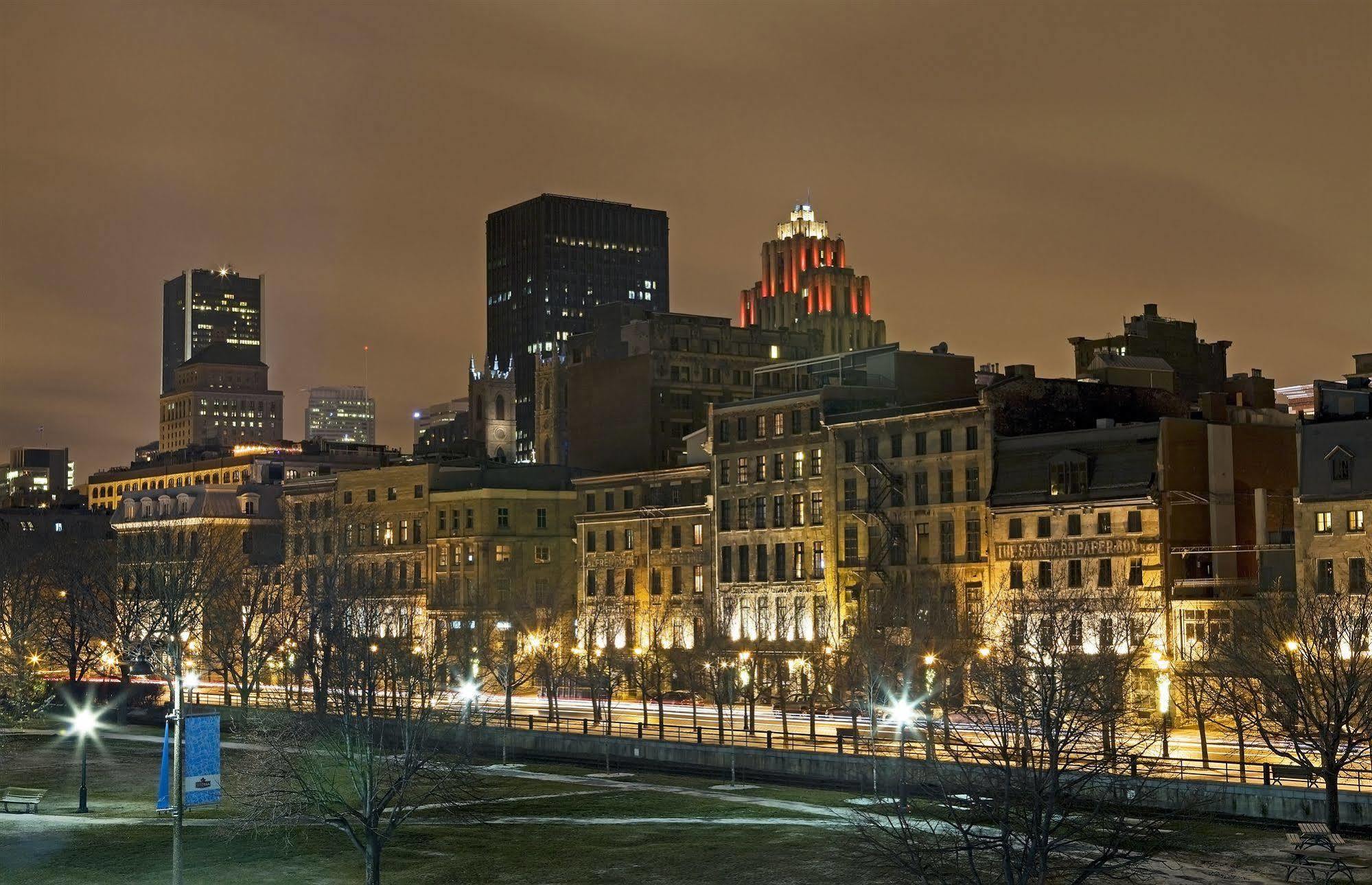 Auberge De La Place Royale Montréal Buitenkant foto